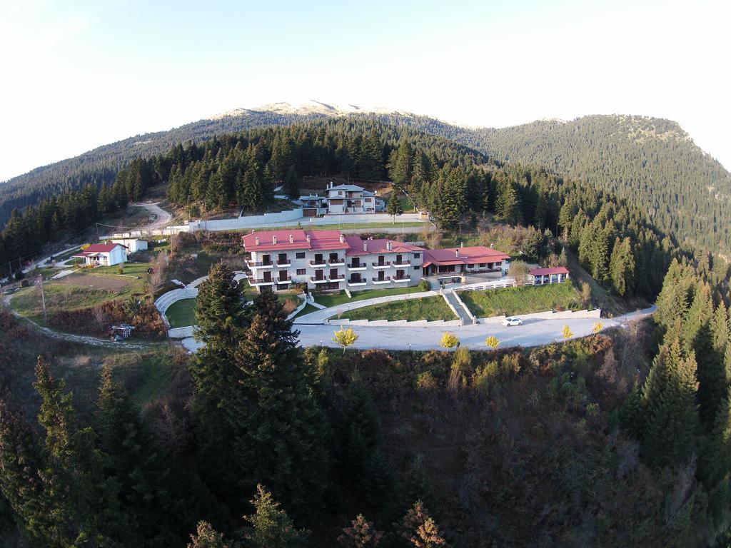 Ξενοδοχείο Μαγκιωση Neraïdochóri Exterior foto