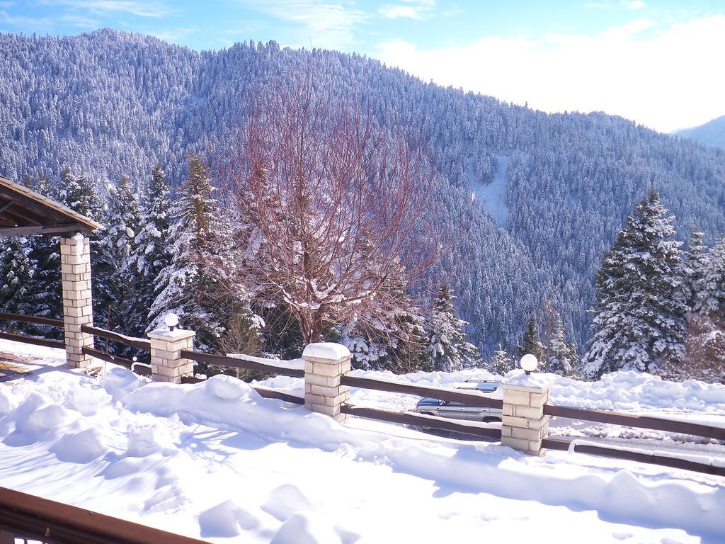 Ξενοδοχείο Μαγκιωση Neraïdochóri Exterior foto
