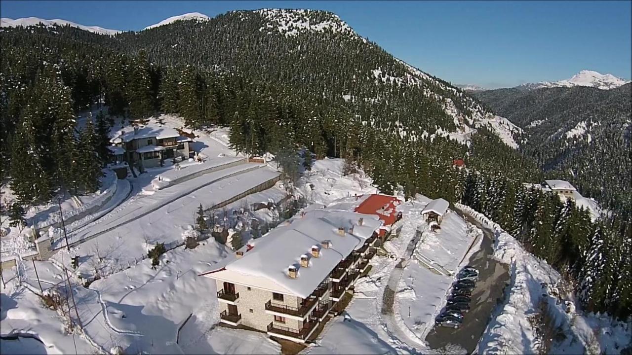Ξενοδοχείο Μαγκιωση Neraïdochóri Exterior foto